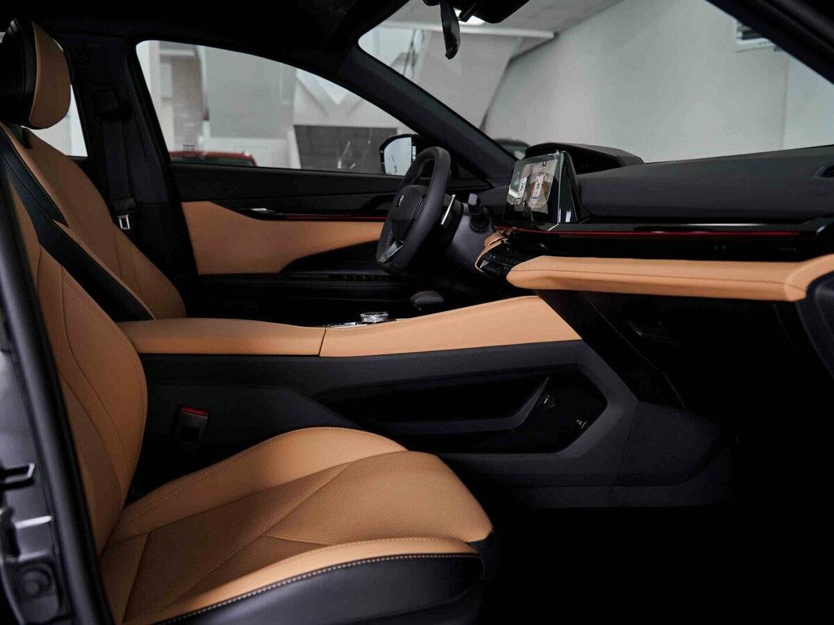 Changan UNI-V б/у, 2024, Роботизированная. Фото: #18