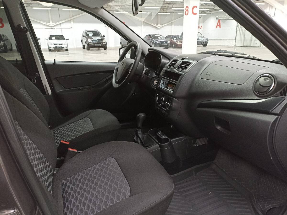 Lada (ВАЗ) Granta б/у, 2022, Механическая. Фото: #10