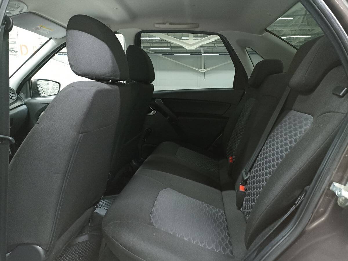 Lada (ВАЗ) Granta б/у, 2022, Механическая. Фото: #11