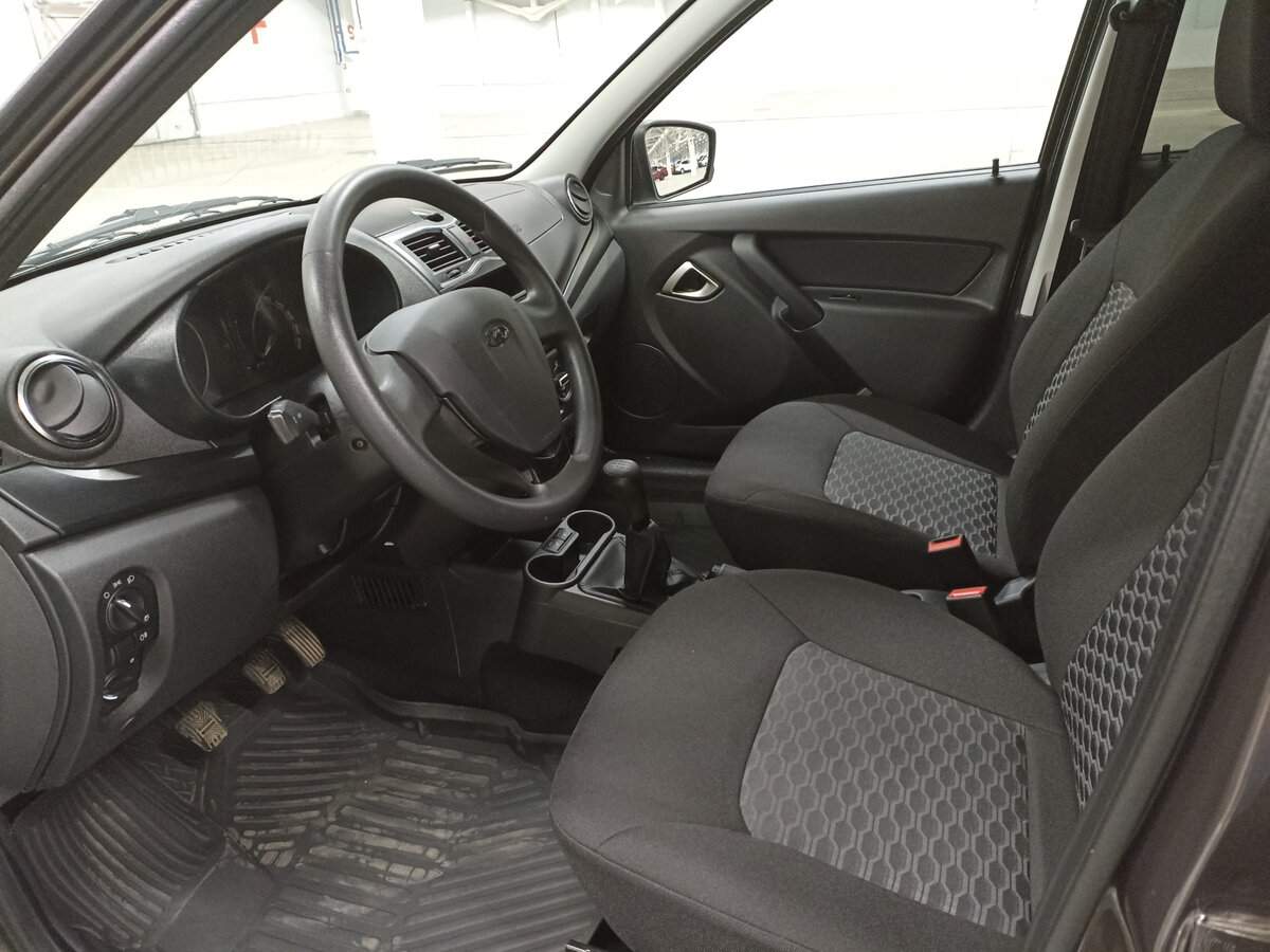 Lada (ВАЗ) Granta б/у, 2022, Механическая. Фото: #15