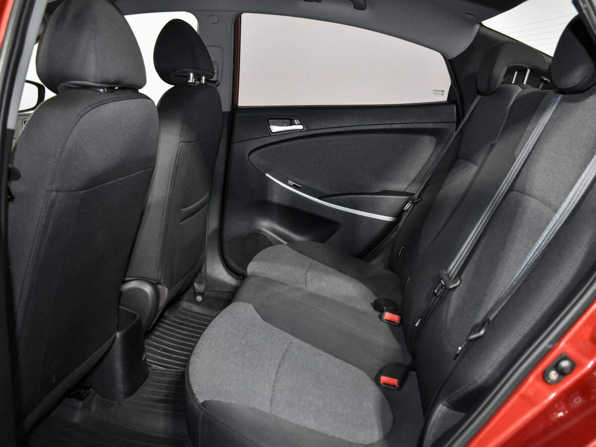 Hyundai Solaris б/у, 2012, Автоматическая. Фото: #10