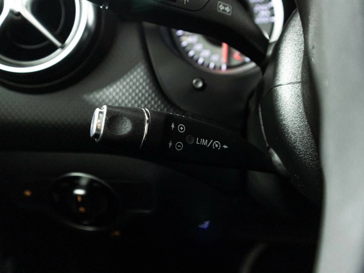 Mercedes-Benz A-Класс б/у, 2013, Роботизированная. Фото: #17