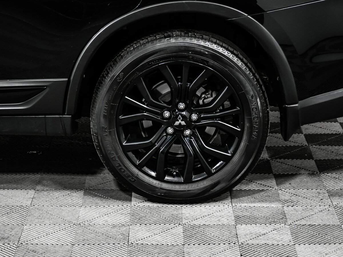 Mitsubishi Outlander б/у, 2020, Вариатор. Фото: #13