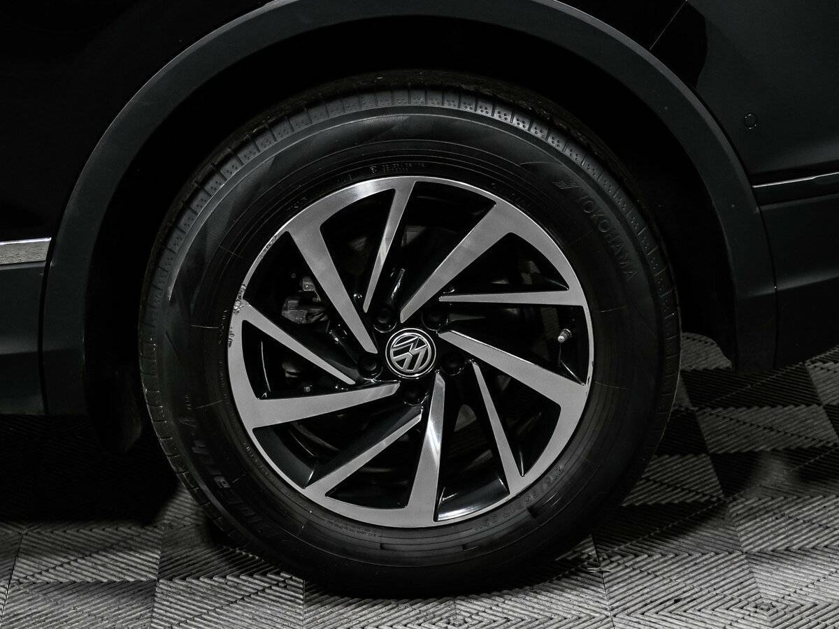 Volkswagen Tiguan б/у, 2018, Роботизированная. Фото: #14