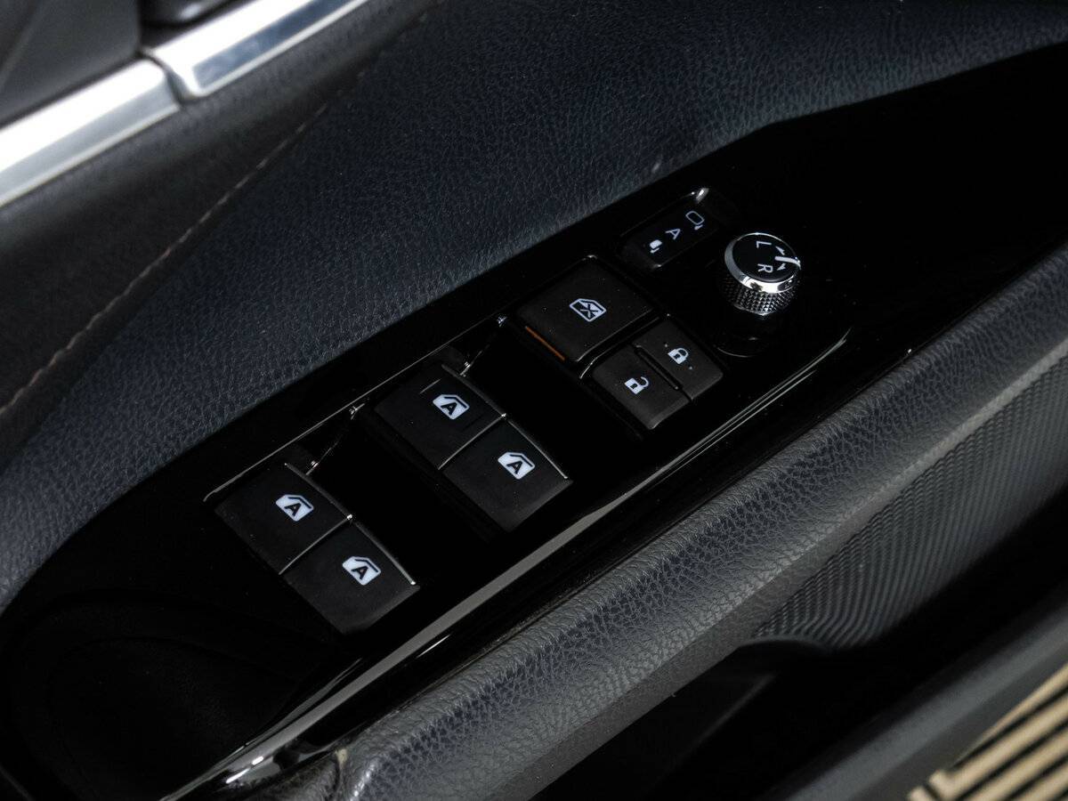 Toyota Camry б/у, 2018, Автоматическая. Фото: #22