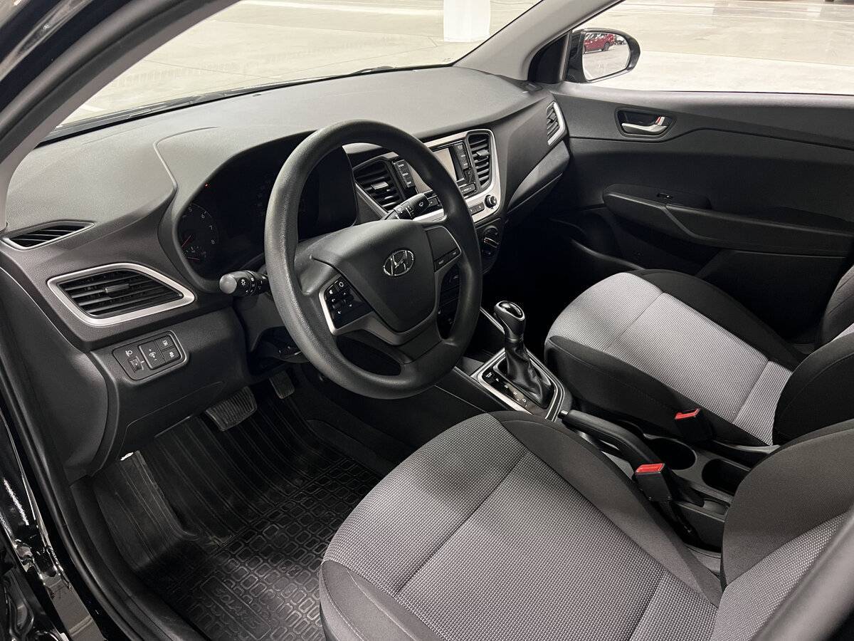 Hyundai Solaris б/у, 2017, Автоматическая. Фото: #13