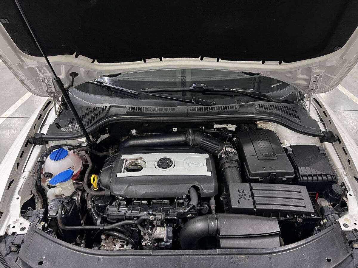 Skoda Superb б/у, 2014, Роботизированная. Фото: #8