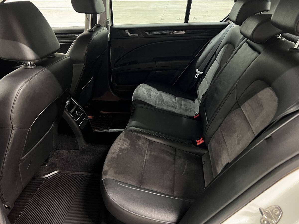 Skoda Superb б/у, 2014, Роботизированная. Фото: #11