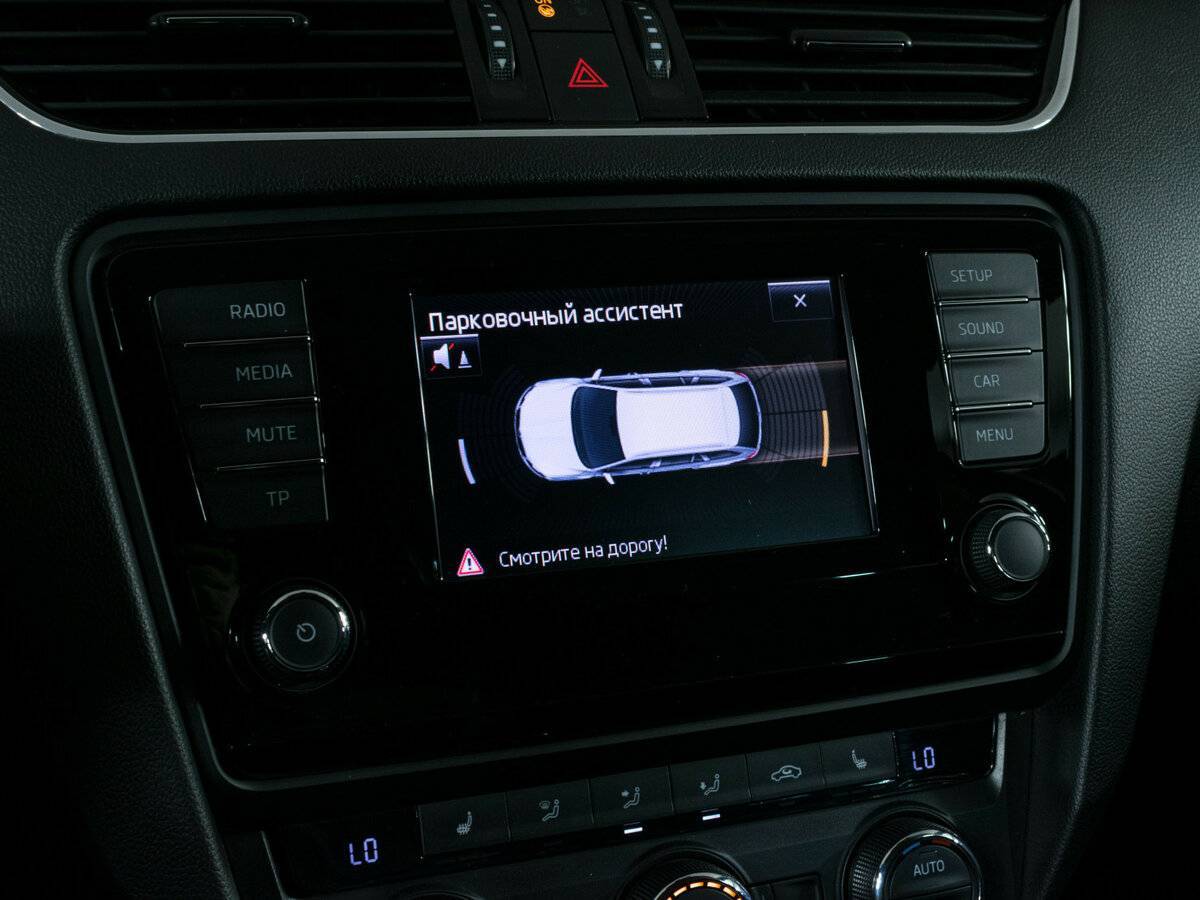 Шкода Октавия б/у, 2014, Роботизированная. Фото: #14