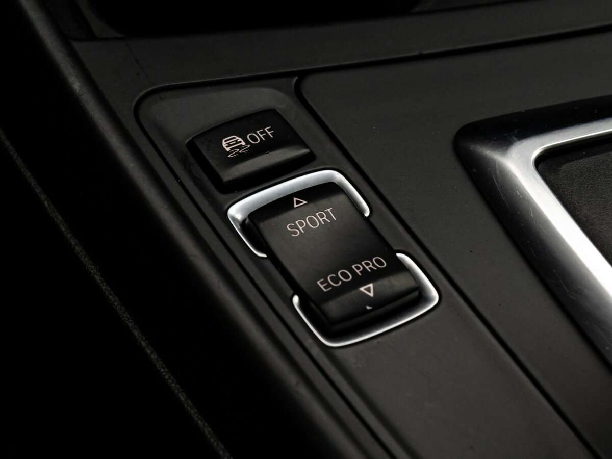 BMW 1 серии б/у, 2012, Автоматическая. Фото: #14