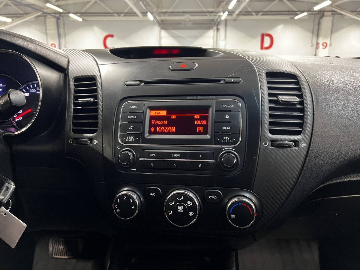 Kia Cerato б/у, 2014, Автоматическая. Фото: #14