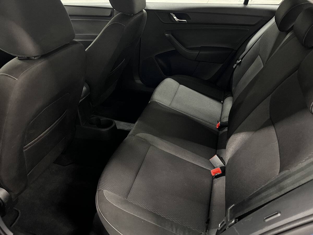 Skoda Rapid б/у, 2016, Автоматическая. Фото: #11