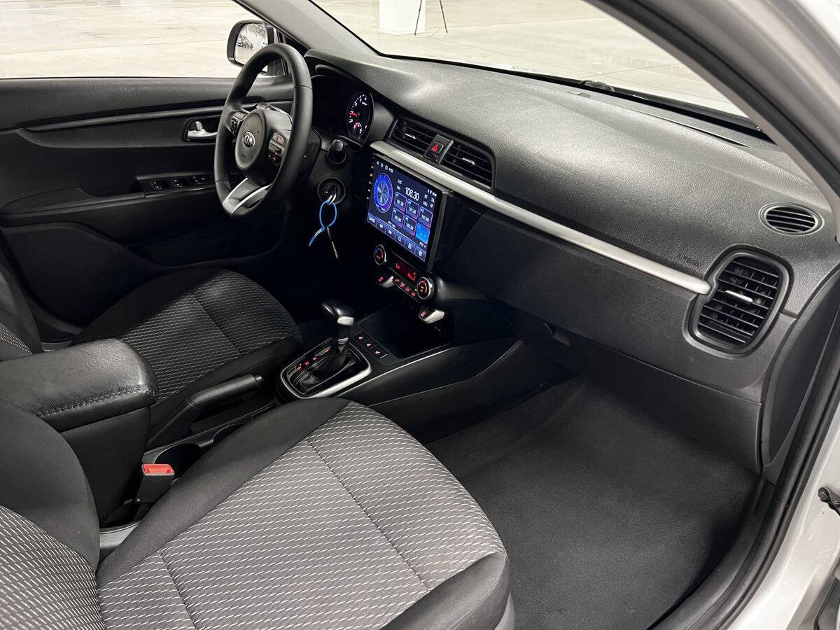 Kia Rio б/у, 2020, Автоматическая. Фото: #10