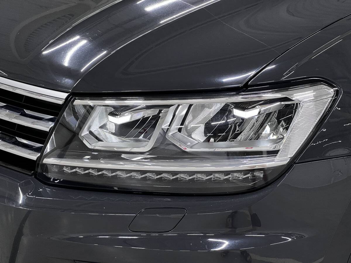 Volkswagen Tiguan б/у, 2017, Роботизированная. Фото: #16