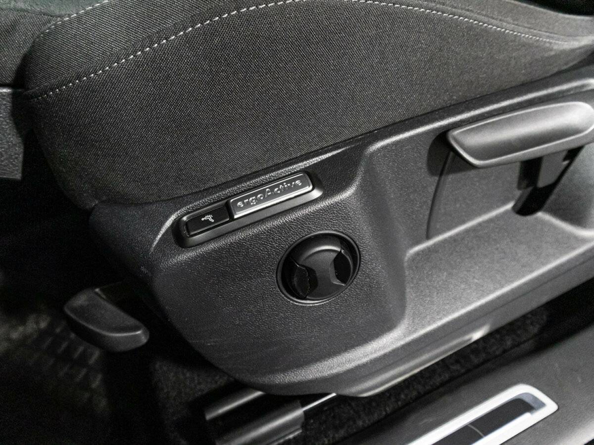 Volkswagen Tiguan б/у, 2018, Роботизированная. Фото: #17