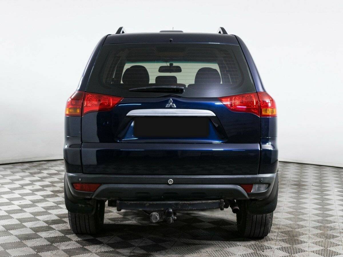 Mitsubishi Pajero Sport б/у, 2012, Механическая. Фото: #5