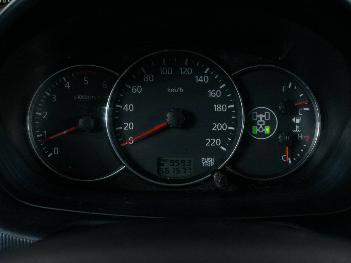 Mitsubishi Pajero Sport б/у, 2012, Механическая. Фото: #12