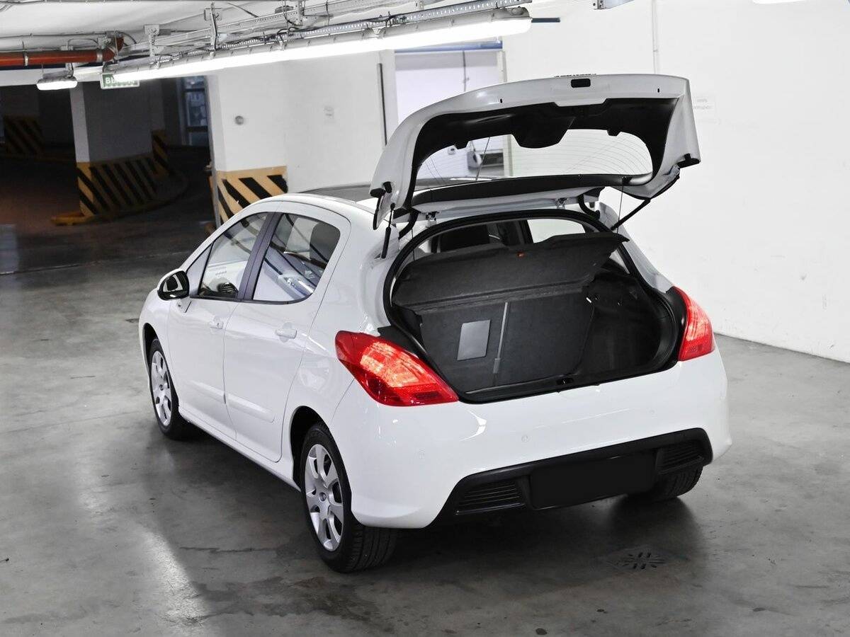 Peugeot 308 б/у, 2012, Автоматическая. Фото: #4