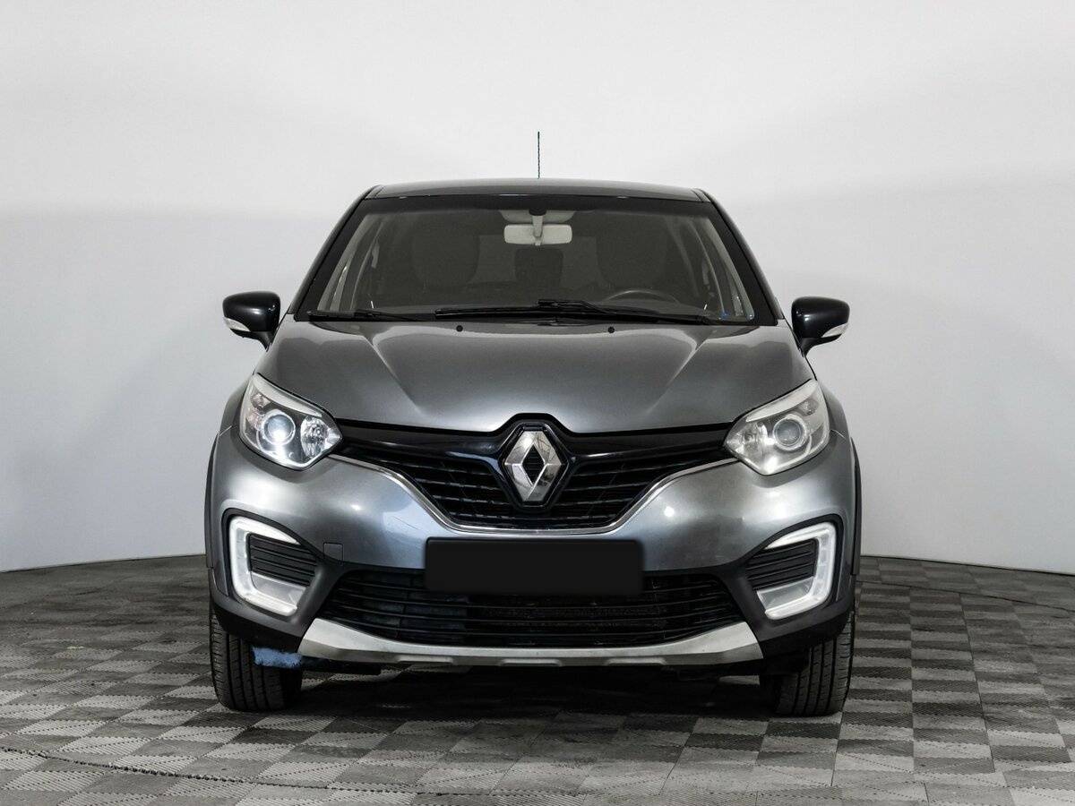 Renault Kaptur б/у, 2017, Вариатор. Фото: #1