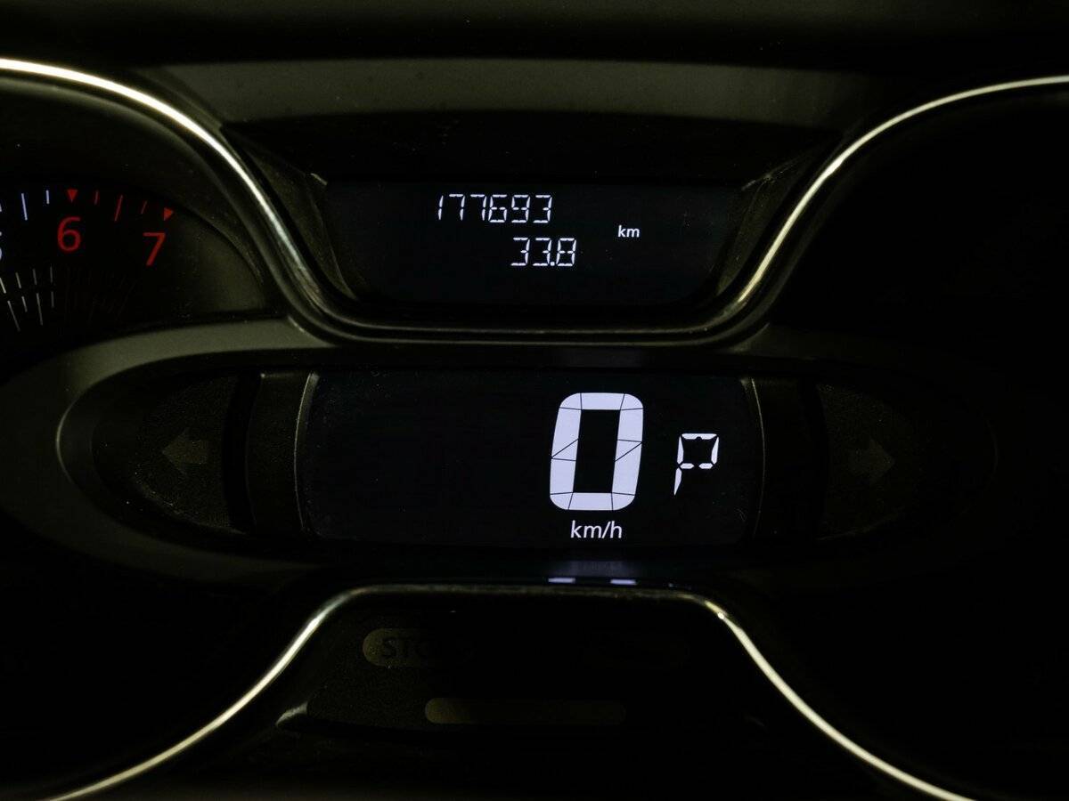 Renault Kaptur б/у, 2017, Вариатор. Фото: #15