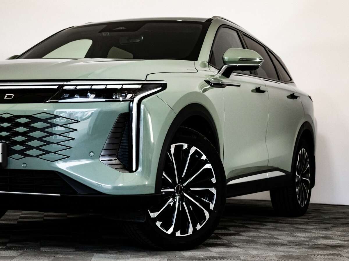 EXEED RX б/у, 2023, Роботизированная. Фото: #1