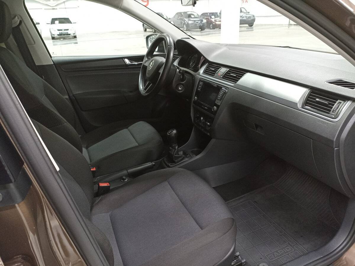 Skoda Rapid б/у, 2019, Механическая. Фото: #10