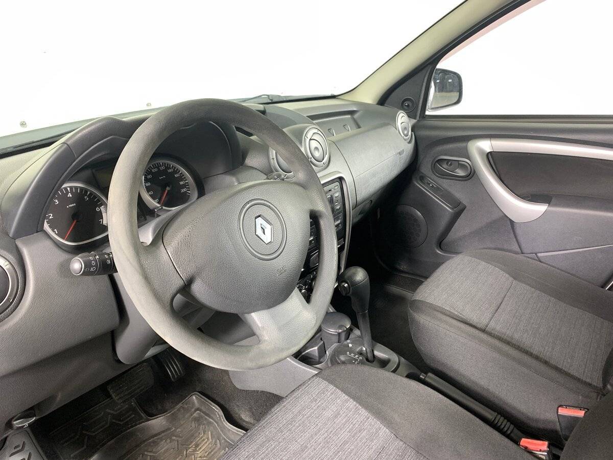 Renault Duster б/у, 2013, Автоматическая. Фото: #9