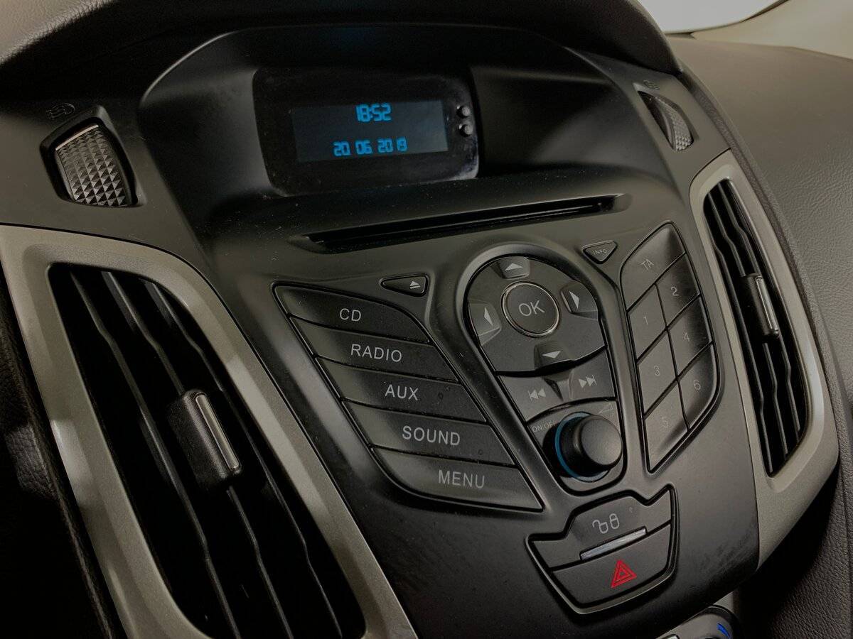 Ford Focus б/у, 2014, Роботизированная. Фото: #14