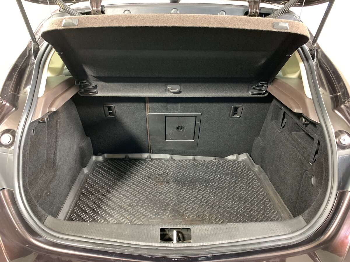 Opel Astra б/у, 2013, Автоматическая. Фото: #17