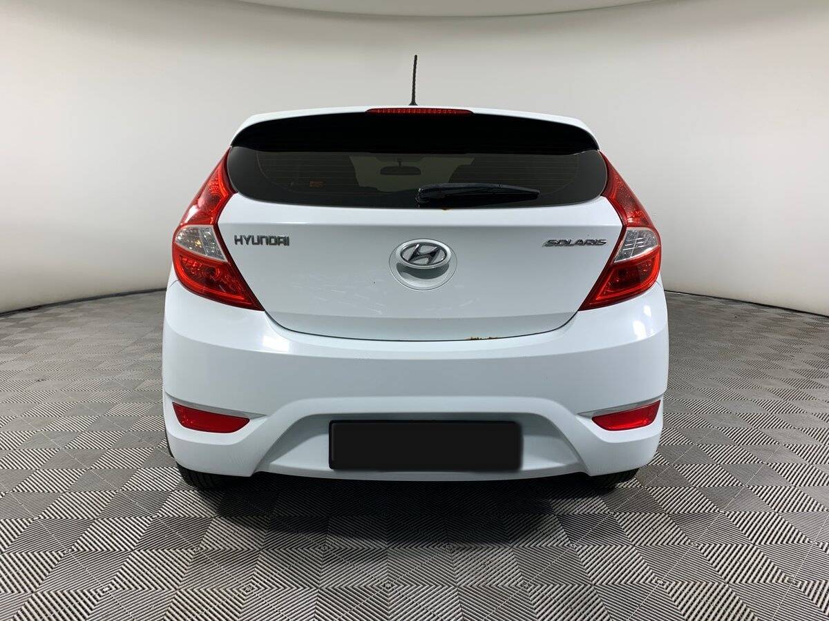 Hyundai Solaris б/у, 2013, Механическая. Фото: #5