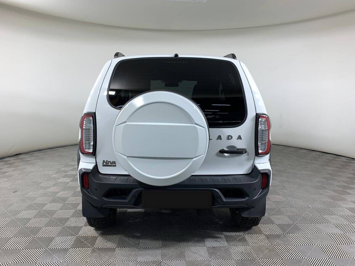 Lada (ВАЗ) Niva б/у, 2024, Механическая. Фото: #5