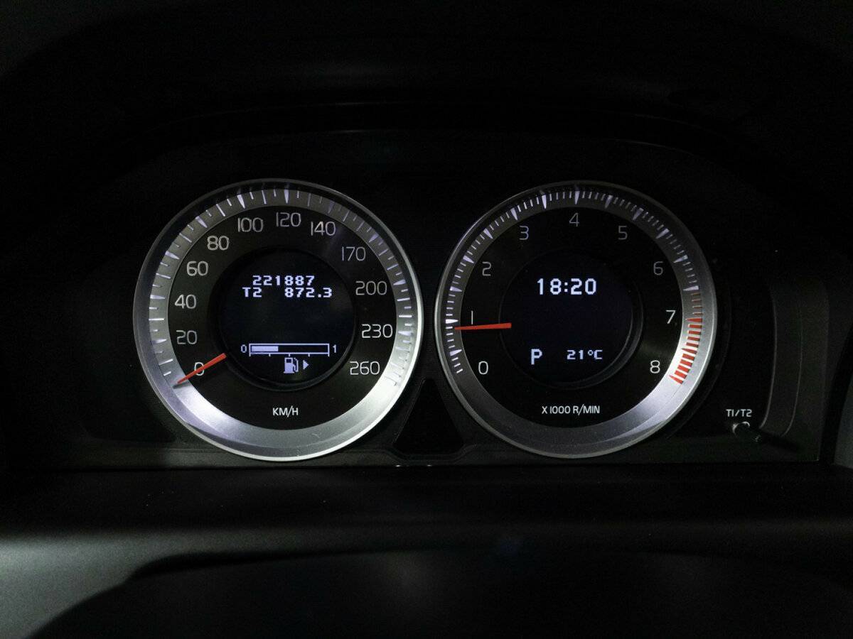 Volvo XC60 б/у, 2012, Роботизированная. Фото: #11