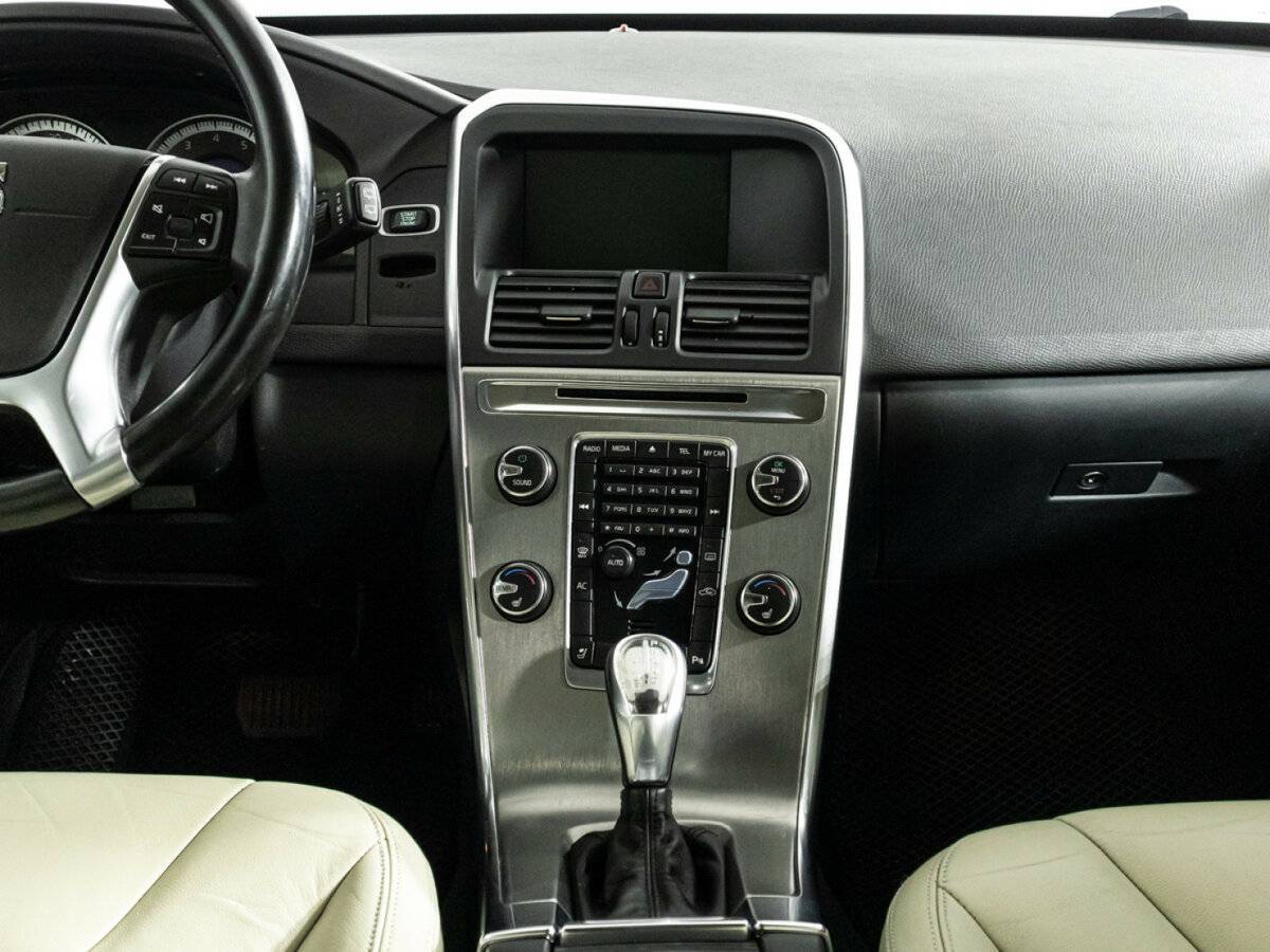 Volvo XC60 б/у, 2012, Роботизированная. Фото: #13