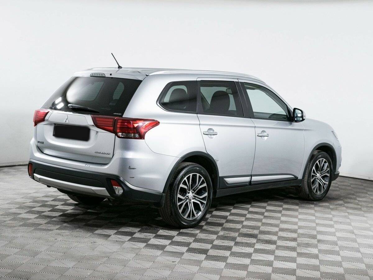 Mitsubishi Outlander б/у, 2015, Вариатор. Фото: #3
