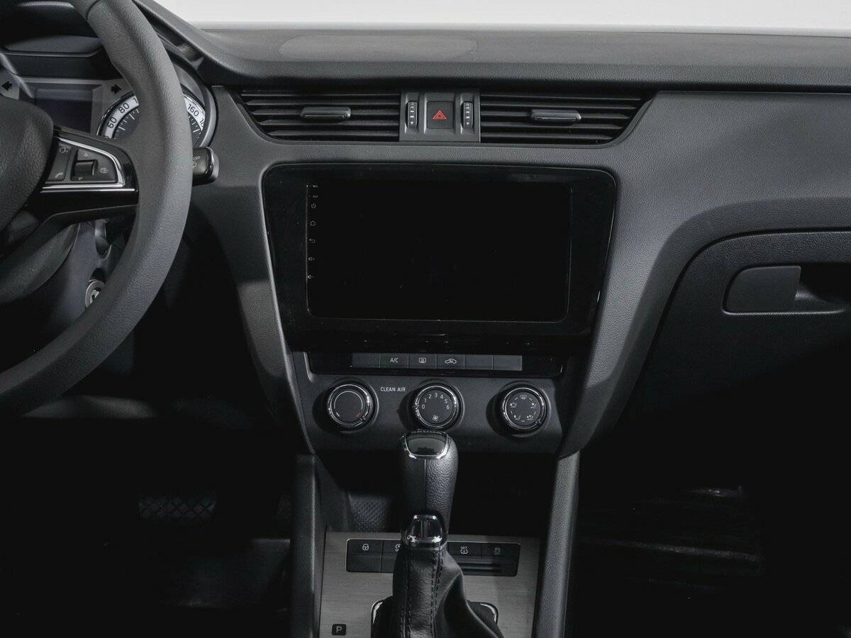 Шкода Октавия б/у, 2023, Автоматическая. Фото: #9