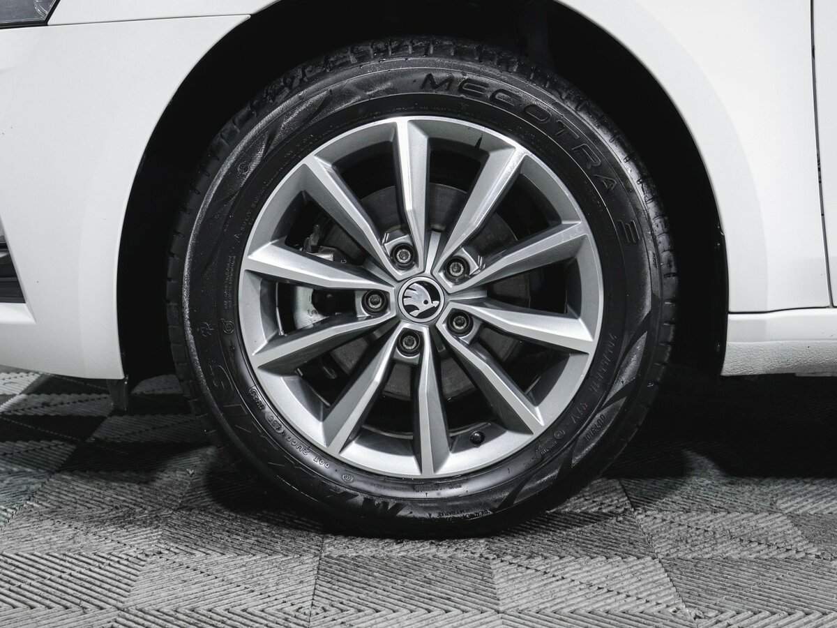 Шкода Октавия б/у, 2023, Автоматическая. Фото: #11