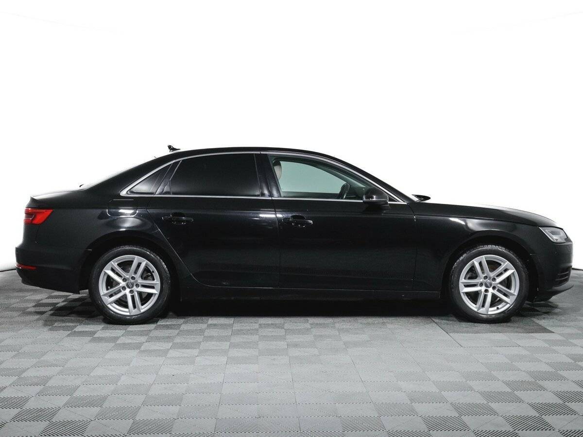 Audi A4 б/у, 2017, Роботизированная. Фото: #3