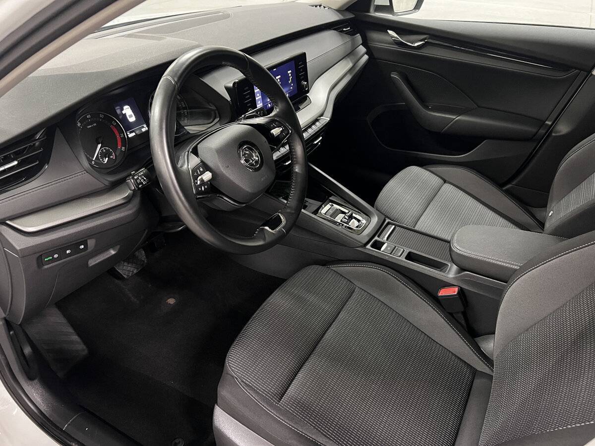 Skoda Octavia б/у, 2020, Автоматическая. Фото: #15