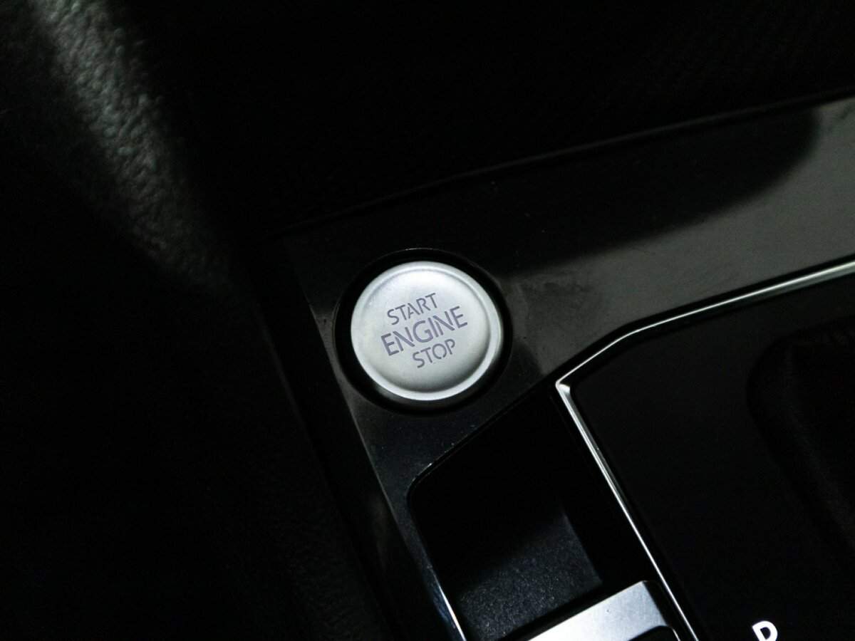 Volkswagen Tiguan б/у, 2019, Роботизированная. Фото: #18