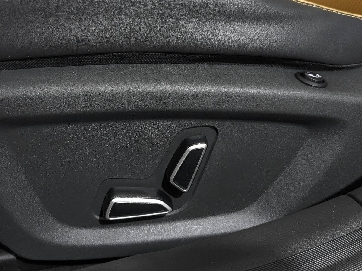 Changan UNI-V б/у, 2023, Роботизированная. Фото: #20