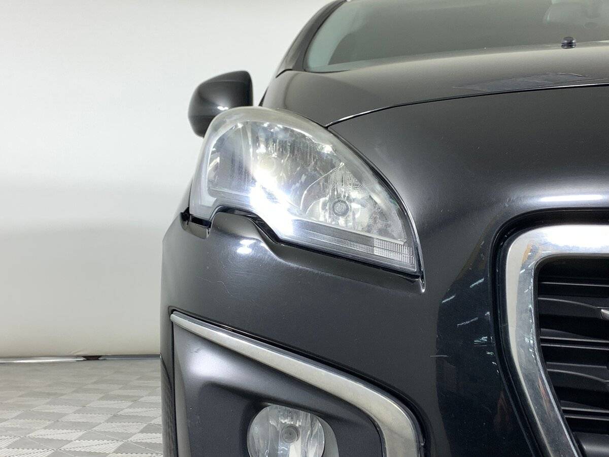 Peugeot 3008 б/у, 2014, Автоматическая. Фото: #8