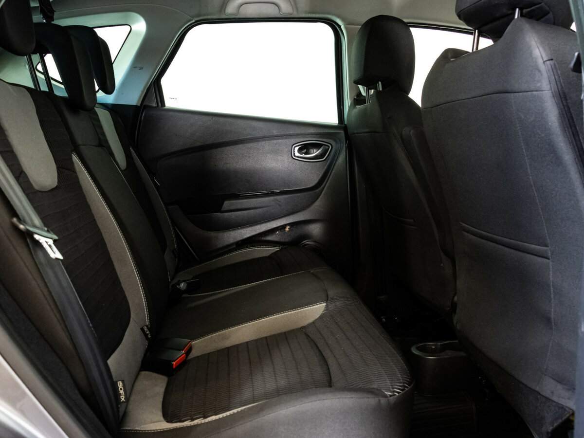 Renault Kaptur б/у, 2017, Механическая. Фото: #17