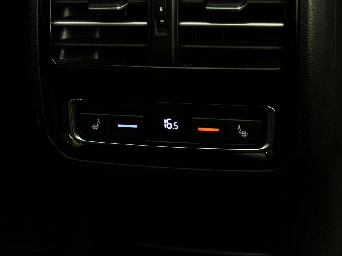 Volkswagen Passat б/у, 2016, Роботизированная. Фото: #18