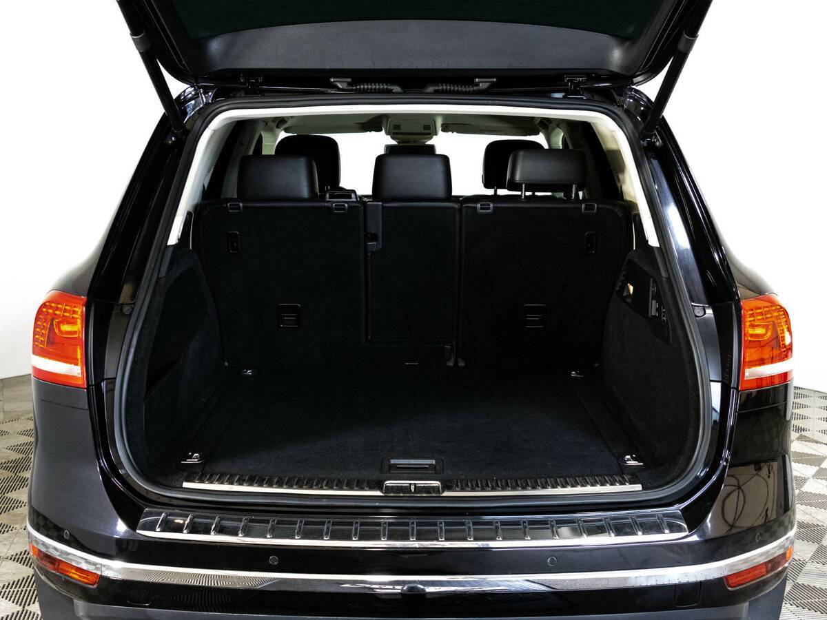 Volkswagen Touareg б/у, 2015, Автоматическая. Фото: #26