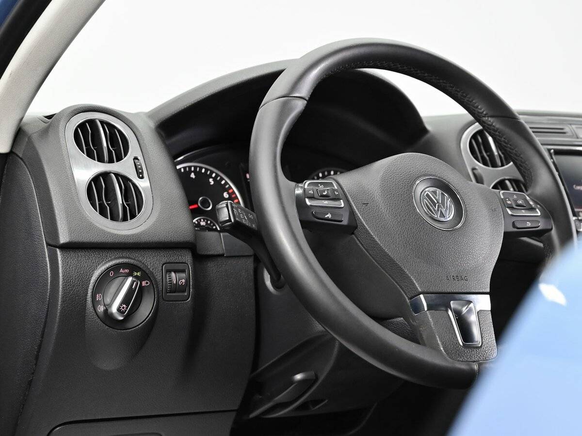 Фольксваген Тигуан б/у, 2012, Автоматическая. Фото: #8