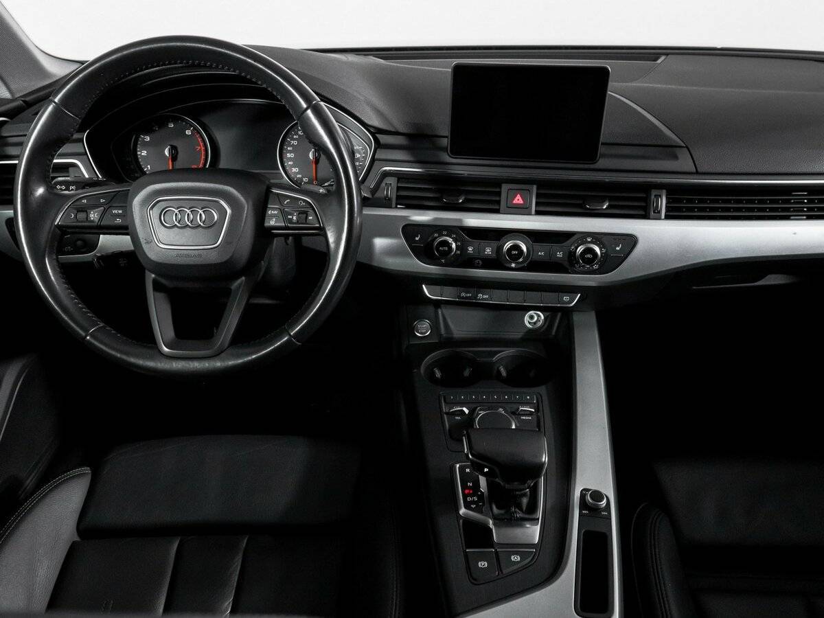 Audi A4 б/у, 2017, Роботизированная. Фото: #11