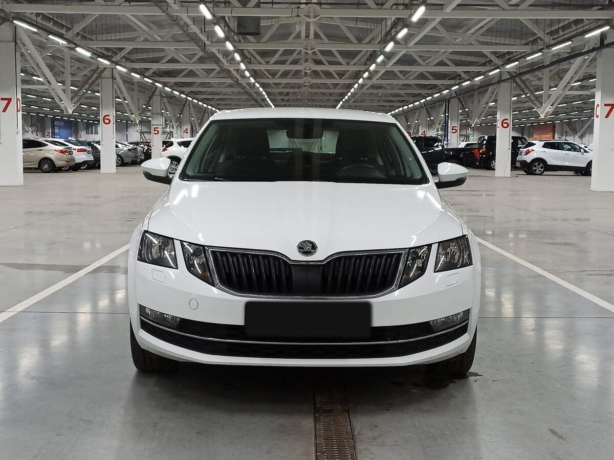Skoda Octavia б/у, 2019, Механическая. Фото: #1