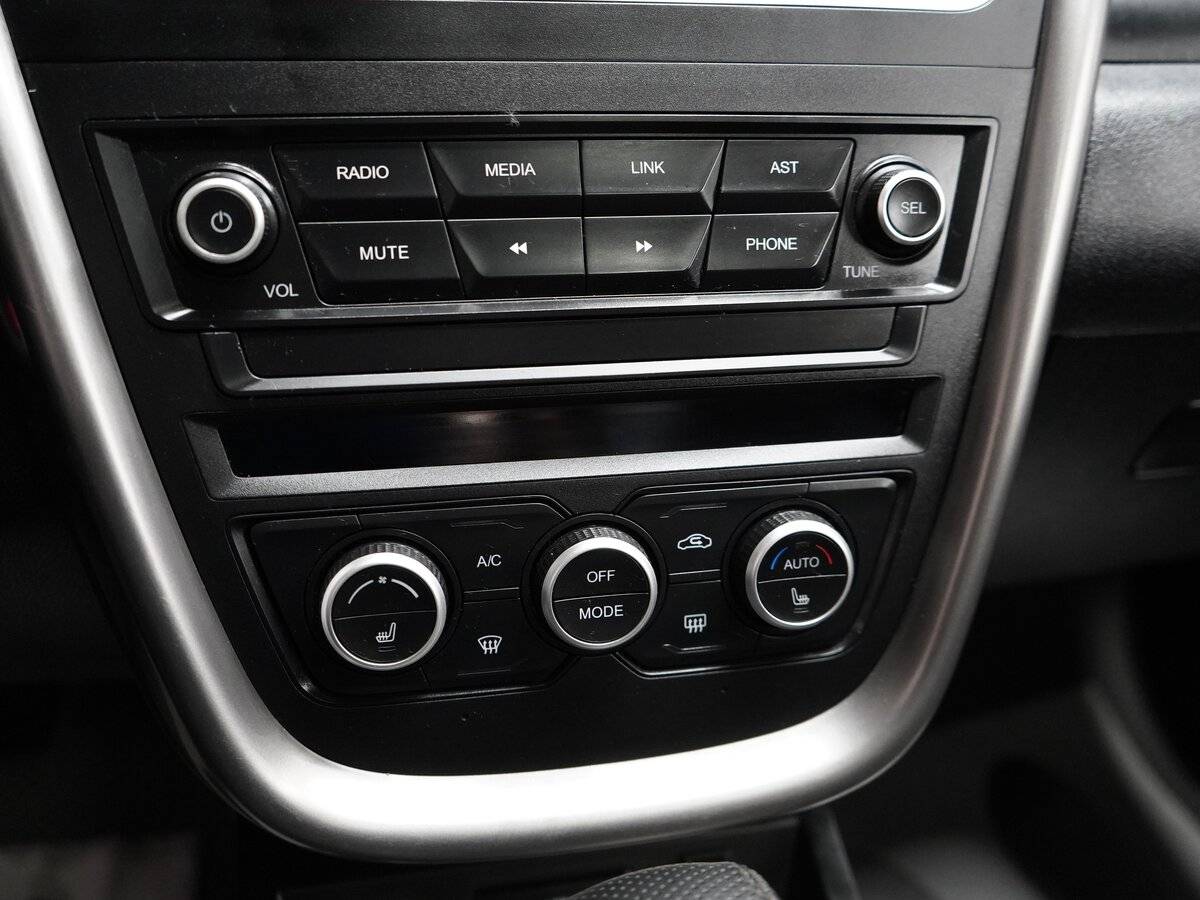 FAW Besturn X80 б/у, 2019, Автоматическая. Фото: #15