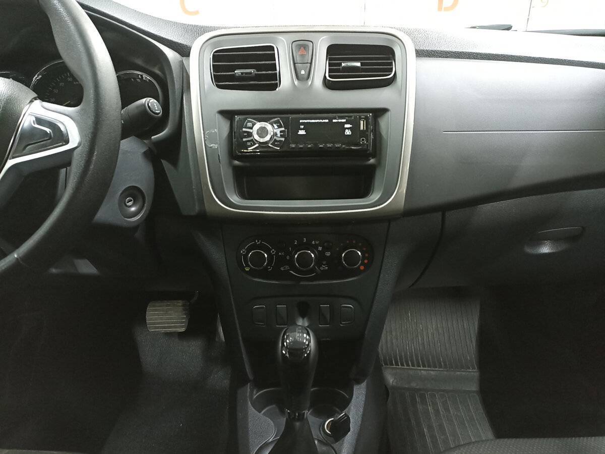 Renault Logan б/у, 2020, Автоматическая. Фото: #14