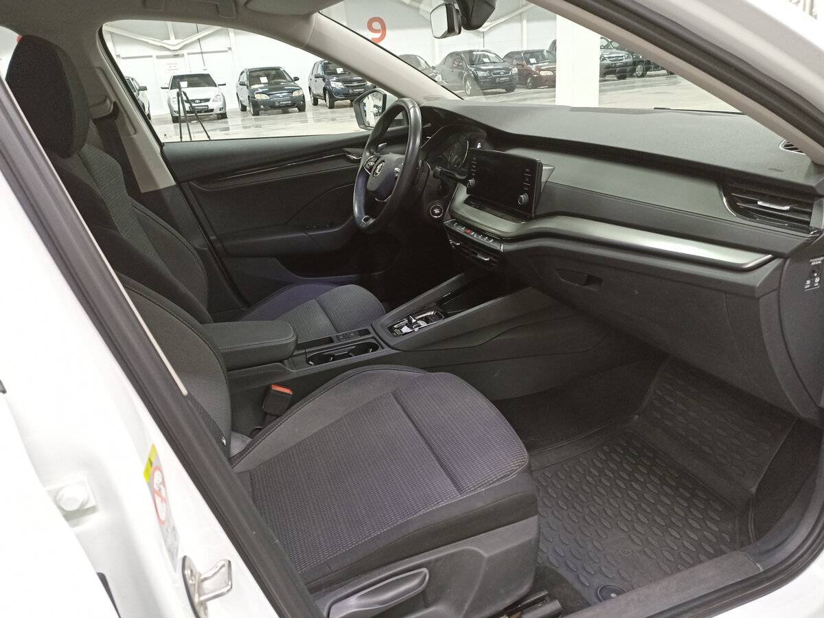 Skoda Octavia б/у, 2021, Автоматическая. Фото: #10